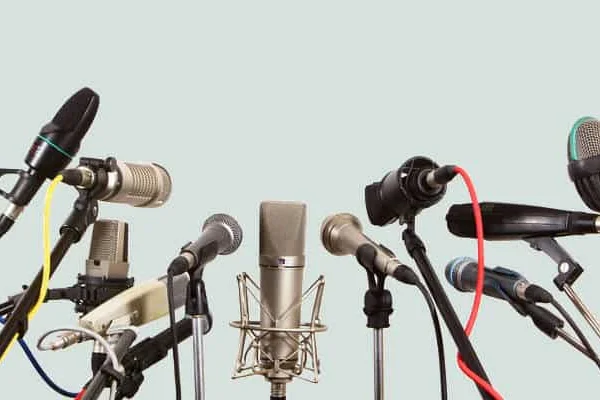تفاوت میکروفونهای معمولی، گیمینگ و حرفهای